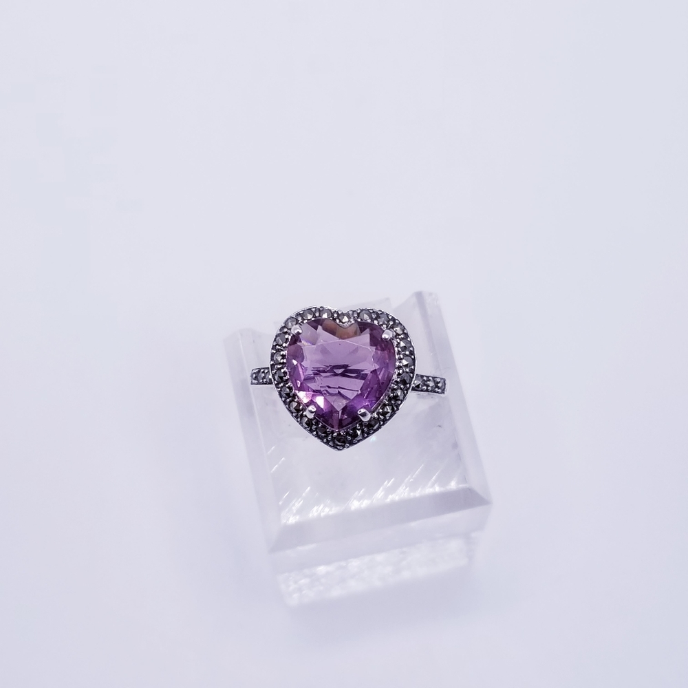 Estate Purple Heart Halo Ring